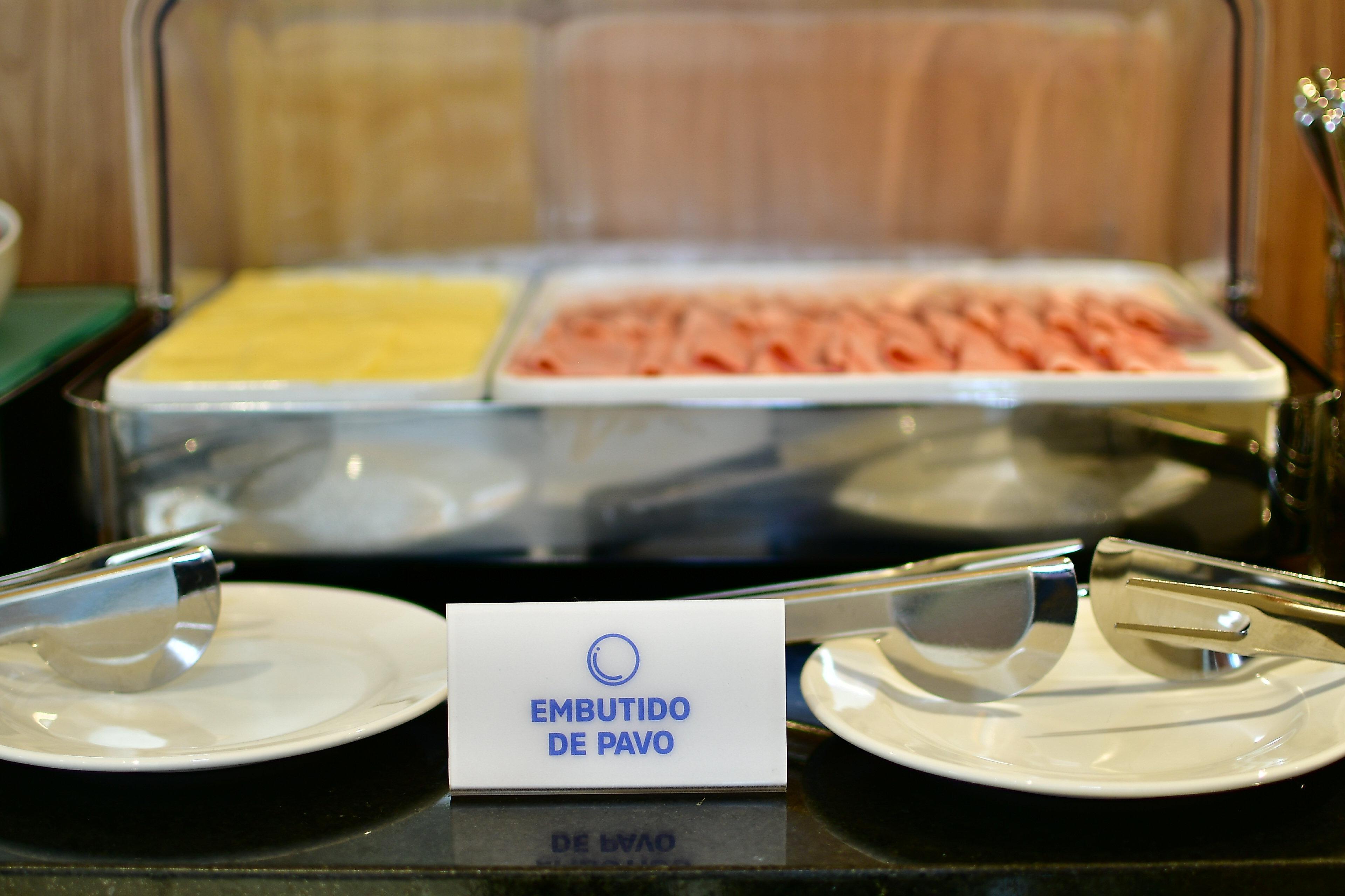 Holiday Inn Express Asuncion Aviadores By Ihg Eksteriør bilde