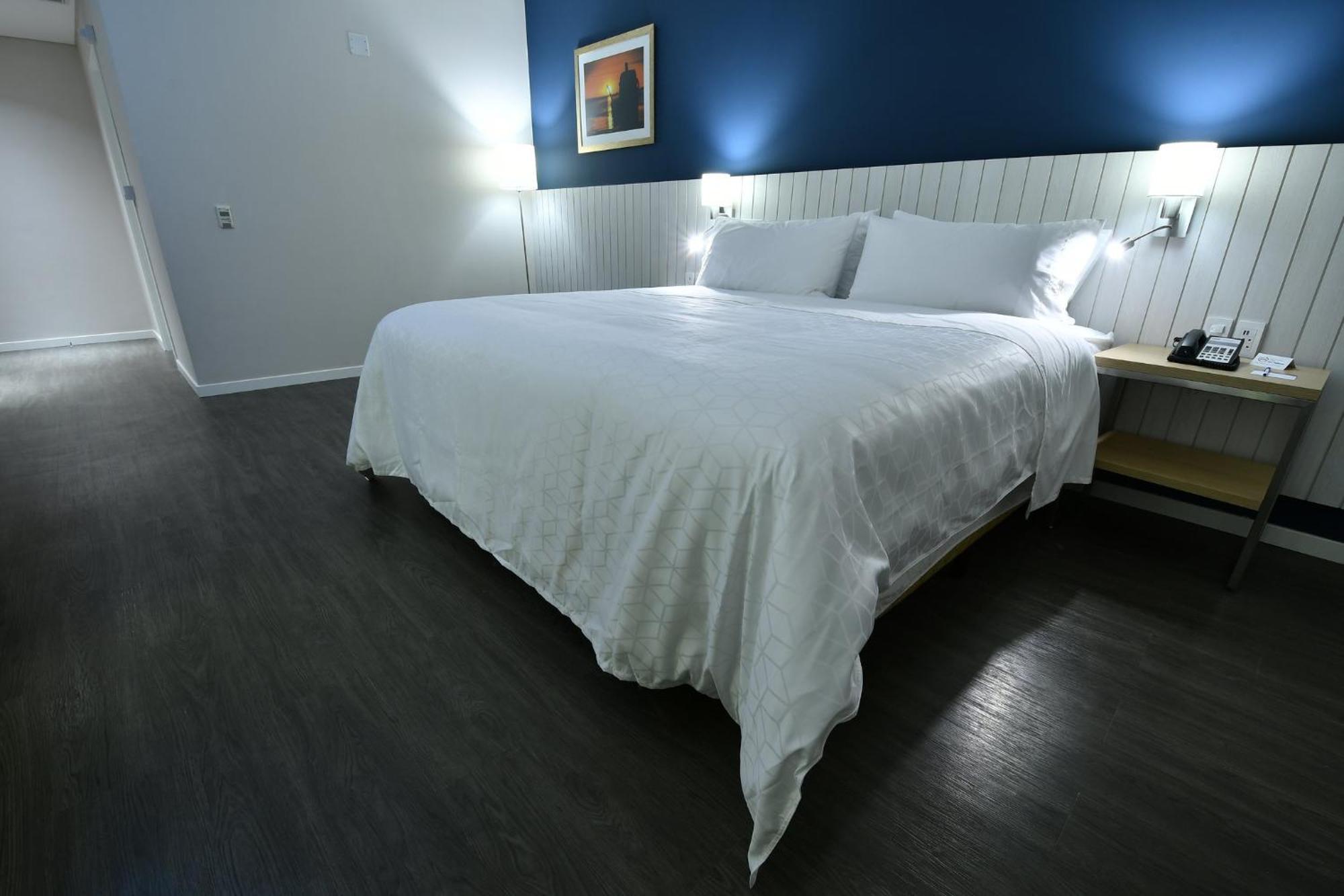 Holiday Inn Express Asuncion Aviadores By Ihg Eksteriør bilde