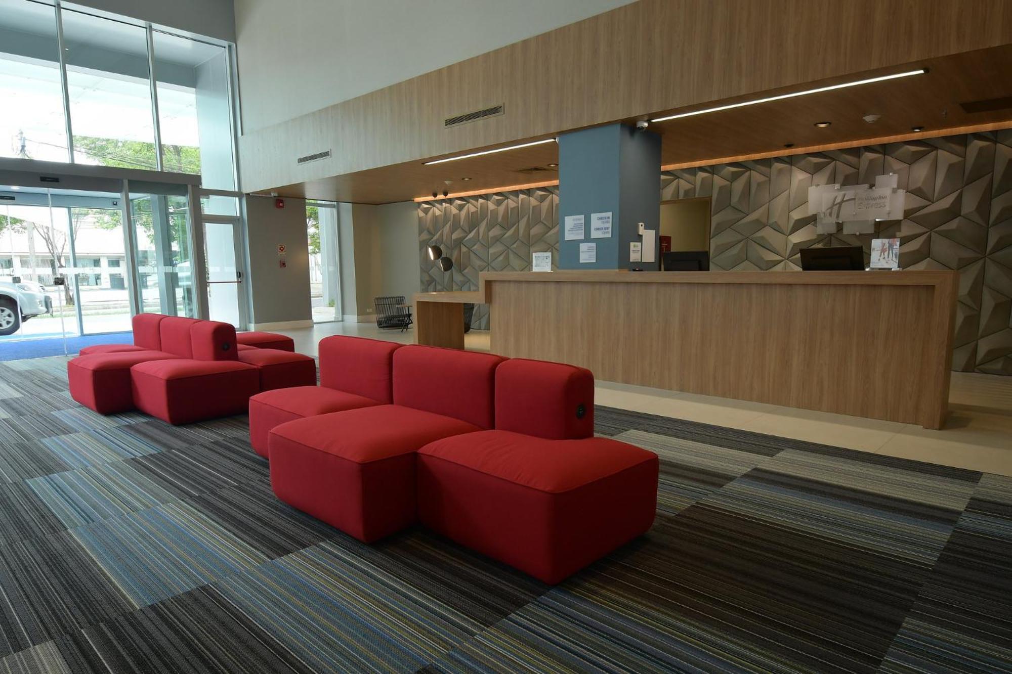Holiday Inn Express Asuncion Aviadores By Ihg Eksteriør bilde